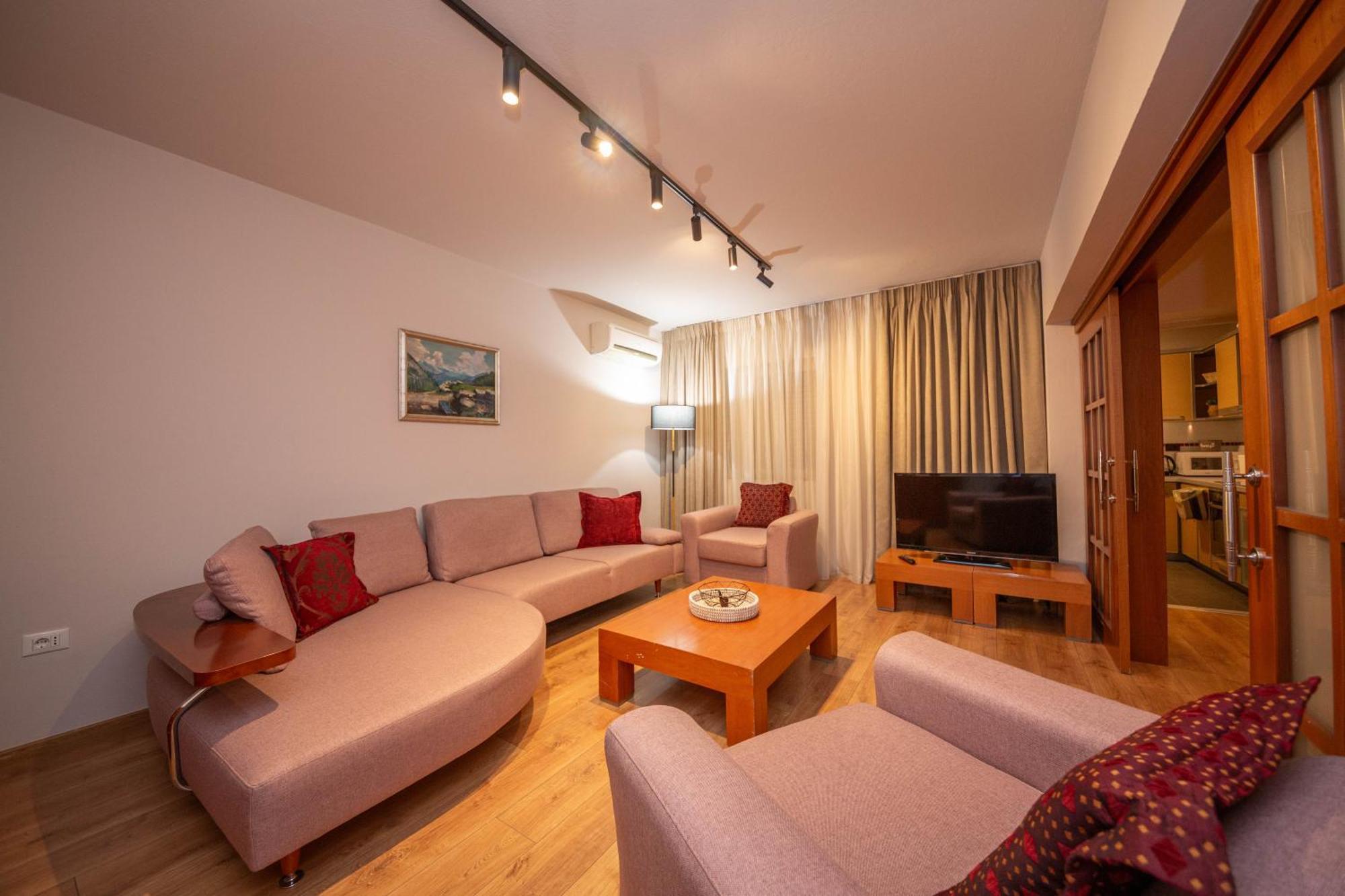Blloku Unique Apartments 3 Tiranë Luaran gambar