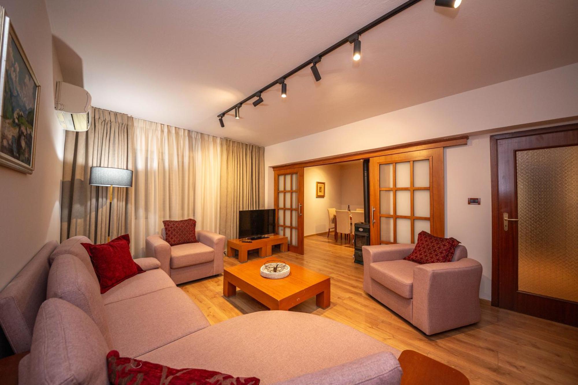 Blloku Unique Apartments 3 Tiranë Luaran gambar